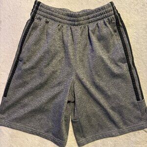 Boy's Adidas Shorts Size Medium 10/12 Grey Basketball Athletic